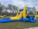 Minions-themed inflatable bounce house and water slide rental in Dallas—ideal for Grand Prairie events.