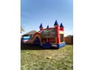 Renta de brincolín 3in1 con tobogán dinosaurio disponible en Austin, ideal para fiestas en Kyle con niños desde los 3 años.
