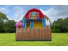 Farm-themed bounce house and water slide rental in Dallas features playful pig characters, great for Fort Worth celebrations.