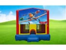 Renta de Planes bounce house 13x13 en Austin, ideal para fiestas en Pflugerville con colores vibrantes rojo, azul y amarillo.