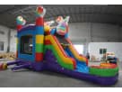 Colorful Pop Its bounce house combo en renta en Austin con tobogán acuático, ideal para fiestas en Cedar Park con diseño arcoíris