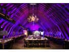 Uplighting para eventos con iluminación dramática en Houston — renta ideal para bodas y fiestas en Katy.