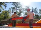 Renta de brincolín interactivo Bungee Run & Joust Combo en Austin — ideal para niños y adultos en fiestas de Round Rock.