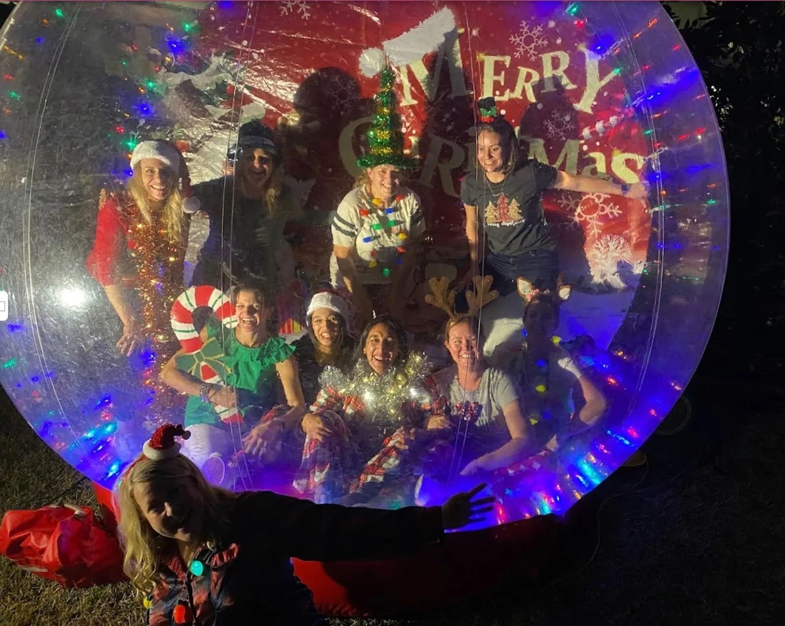 Snow Globe Bounce House Google Customer Review from Siobhan Cassin