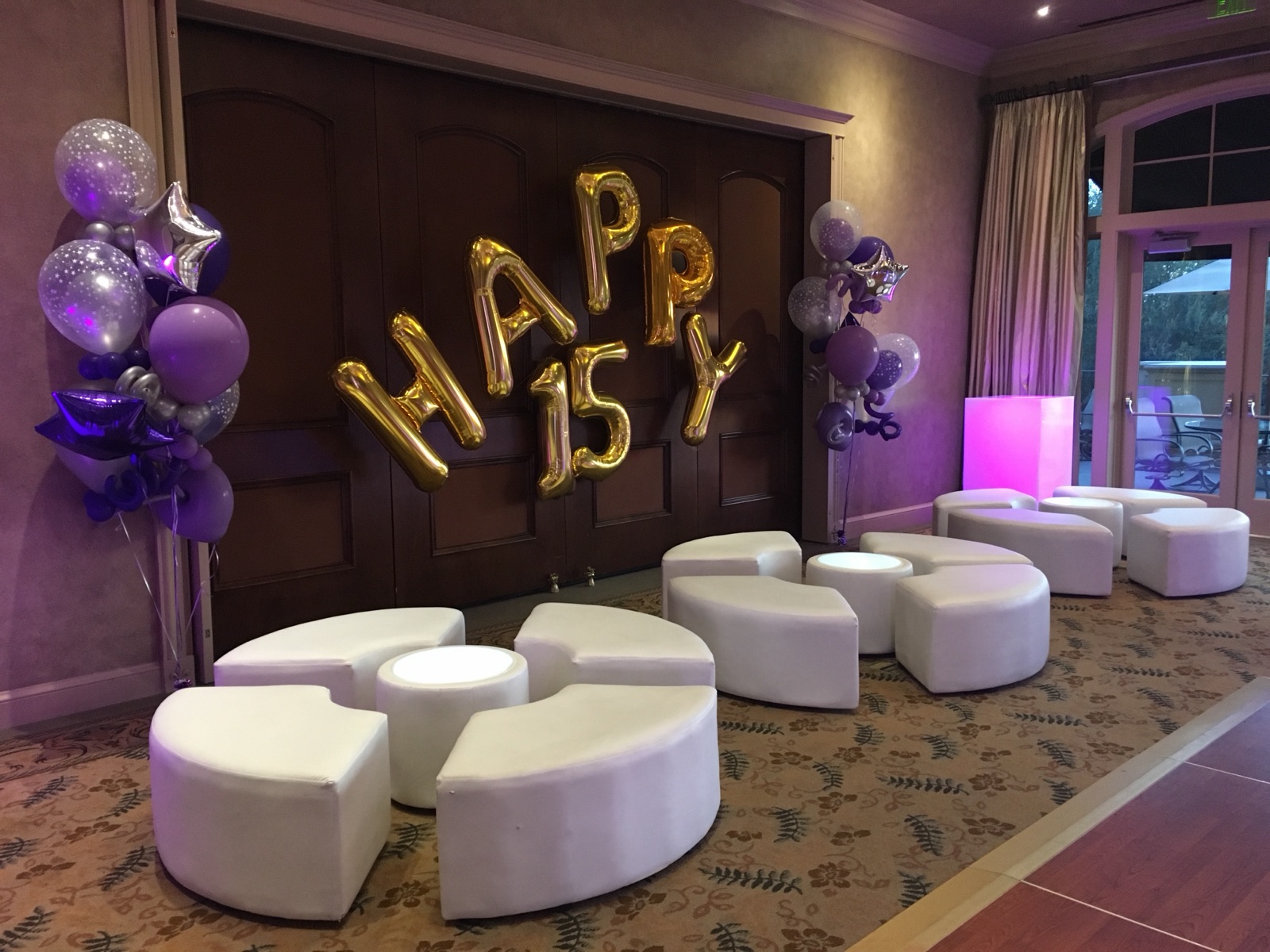 Wedding Lounge Furniture, Texas - Sky High 9