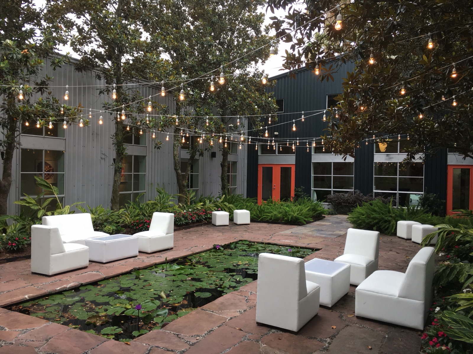Wedding Lounge Furniture, Texas - Sky High 14