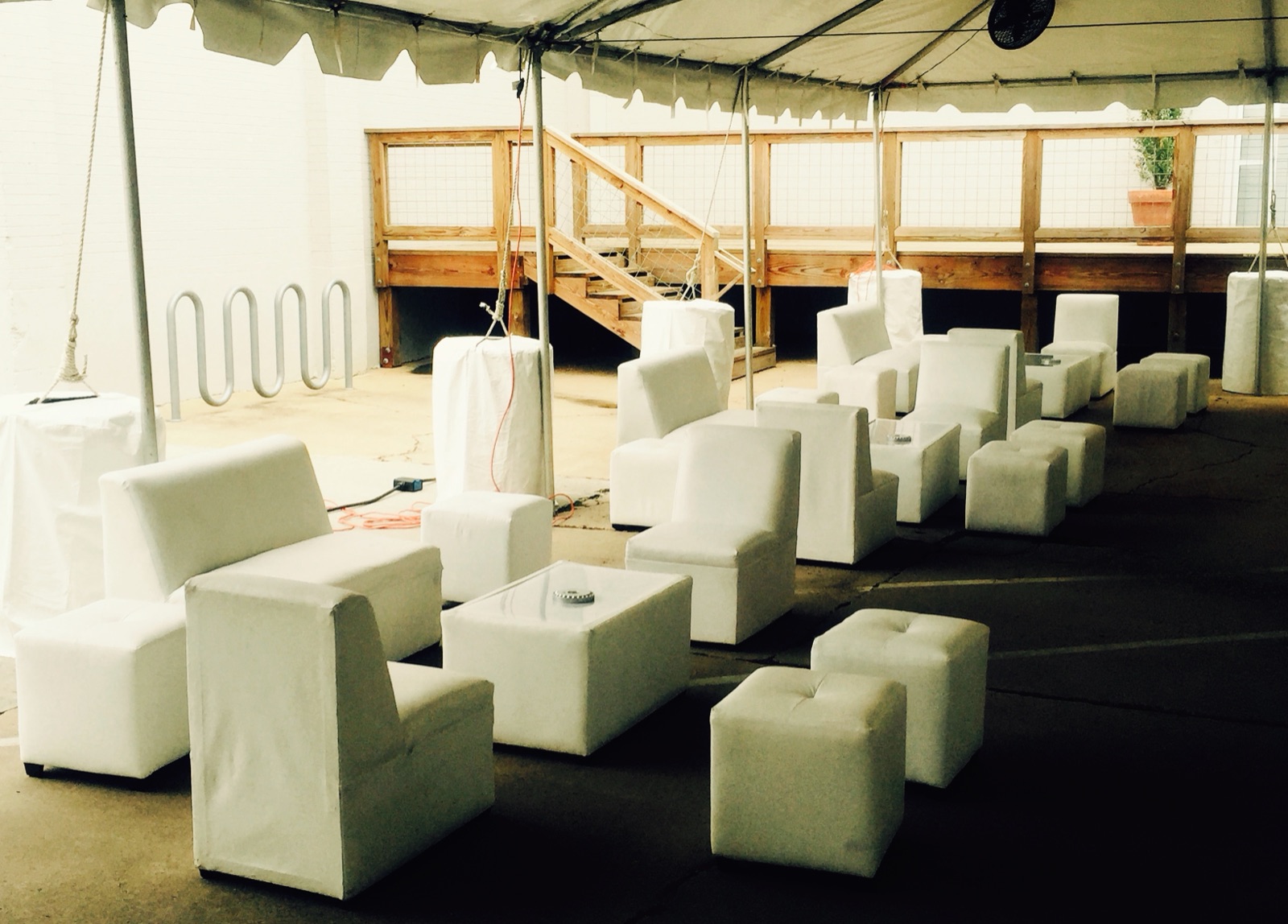 Wedding Lounge Furniture, Texas - Sky High 17