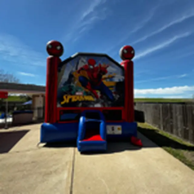 13 x 13 Spider Man Bounce House Moonwalk set up in Missouri City, TX