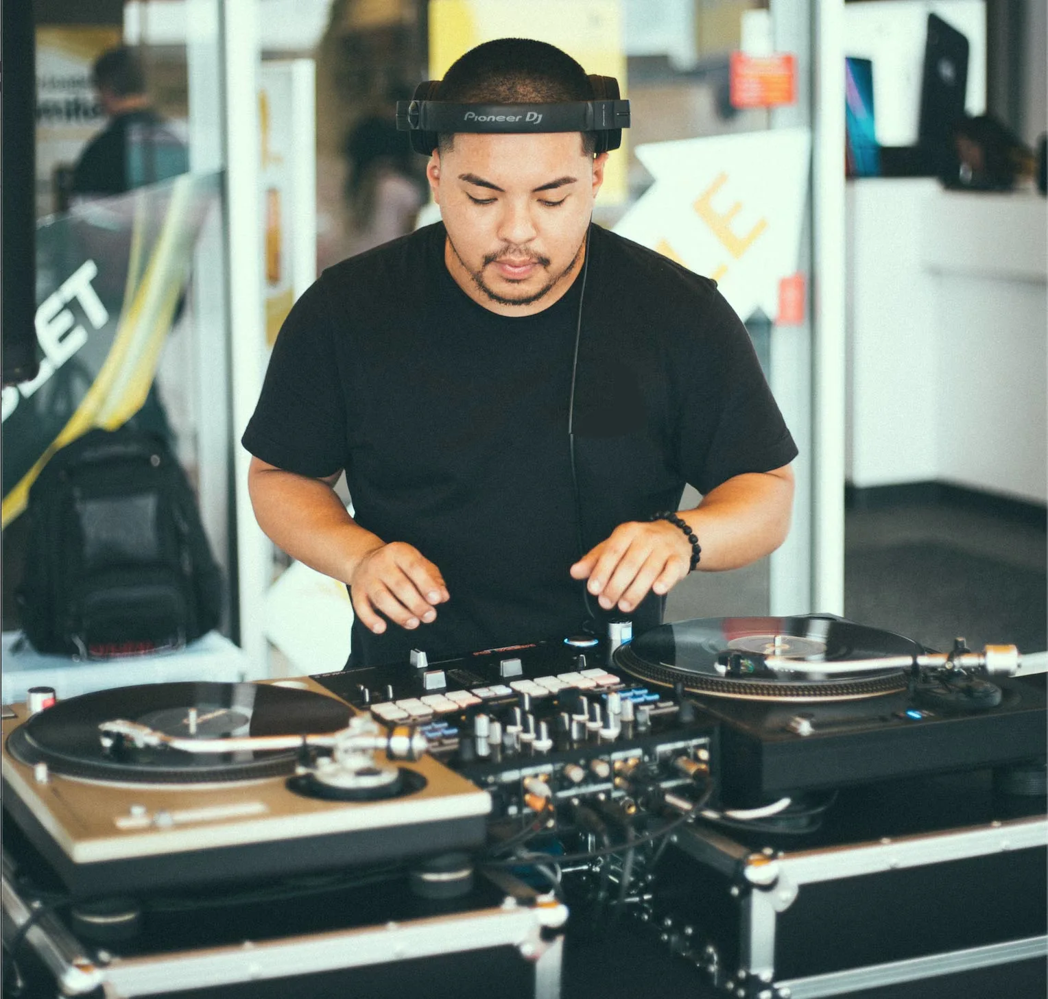 Wedding DJs, MCs & Live Music, Texas - Sky High 2